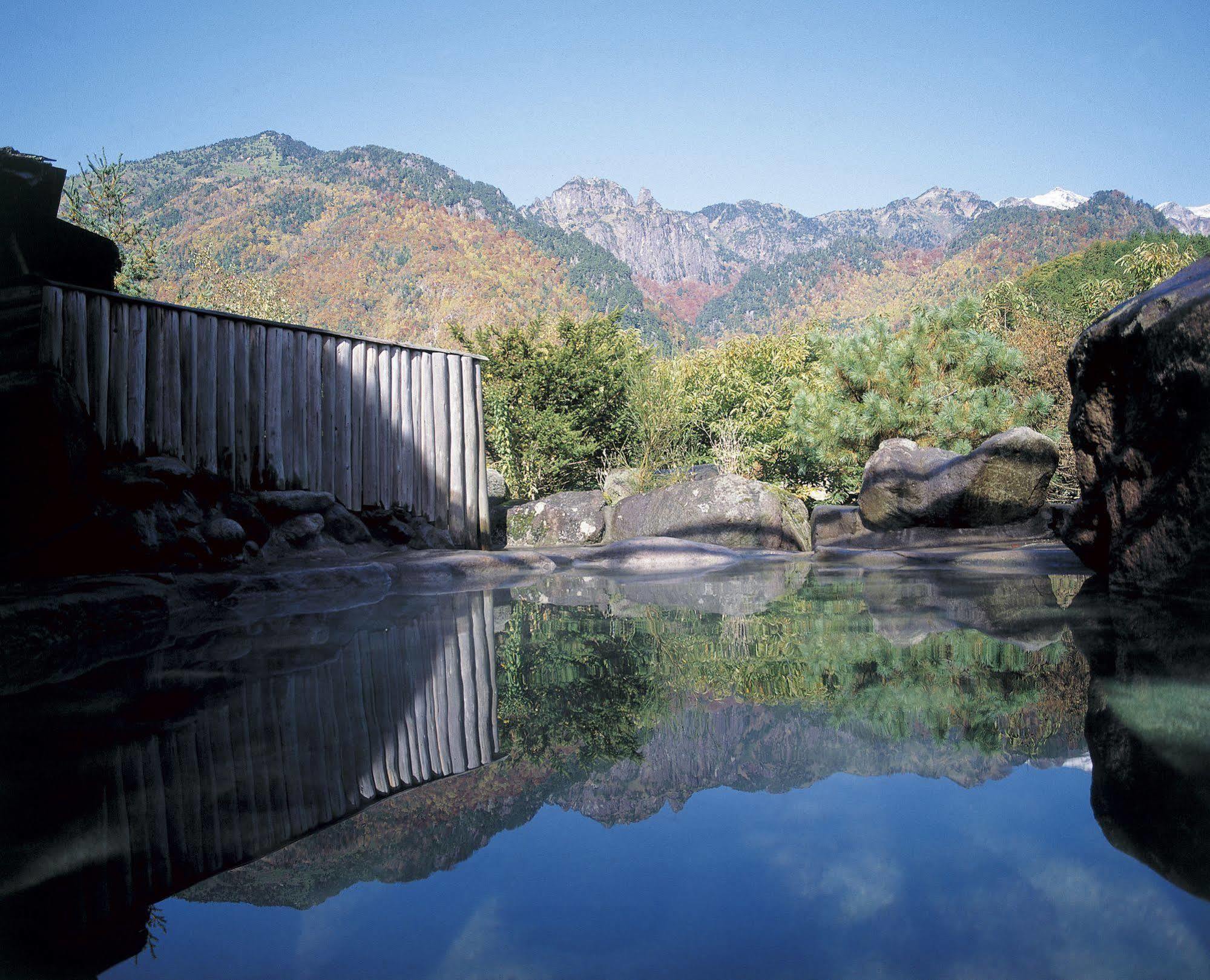 Yakenoyu Kan Hotel Takayama  Buitenkant foto